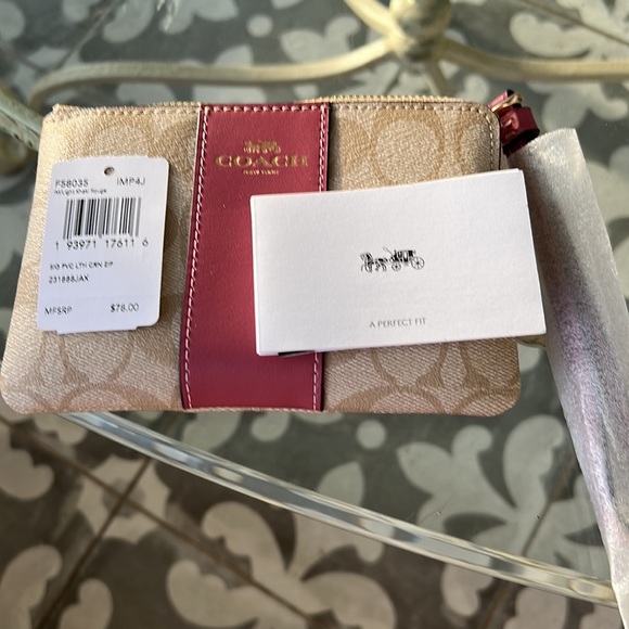 NWT coach wristlet. - Picture 3 of 3